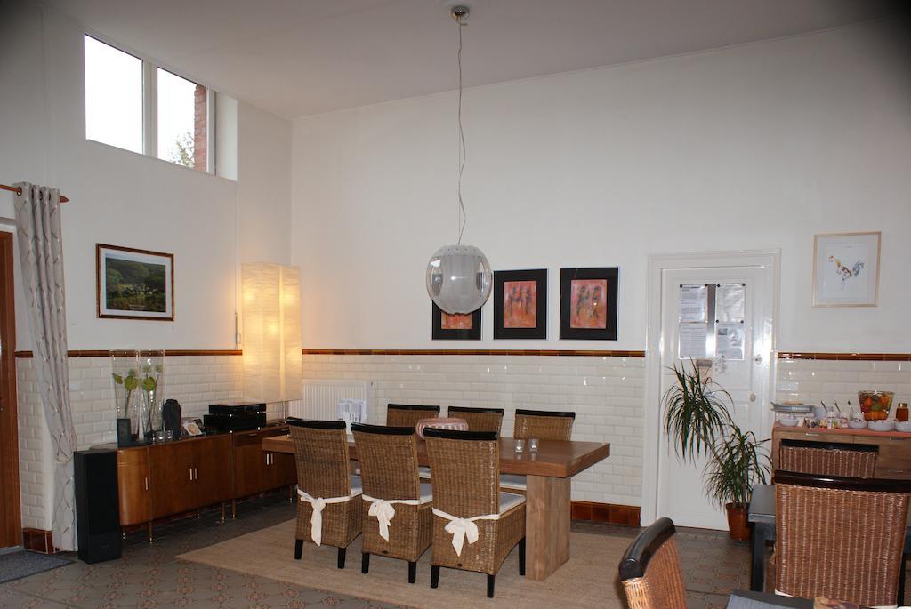Hotel Manoir Bonpassage Thury  Esterno foto